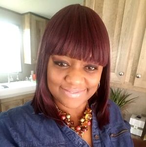 Meet your Posher, Dametra